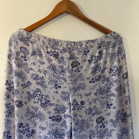 Lucky Brand Pull on Floral Straight leg Pants Comfortable Soft Cozy Women’s XL - Picture 5 of 11